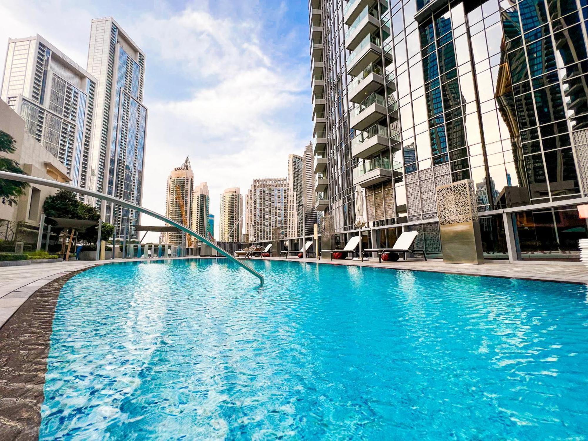 Downtown Luxury - Stunning Burj Khalifa & Sea View - 5 Minutes Walk To Dubai Mall Extérieur photo