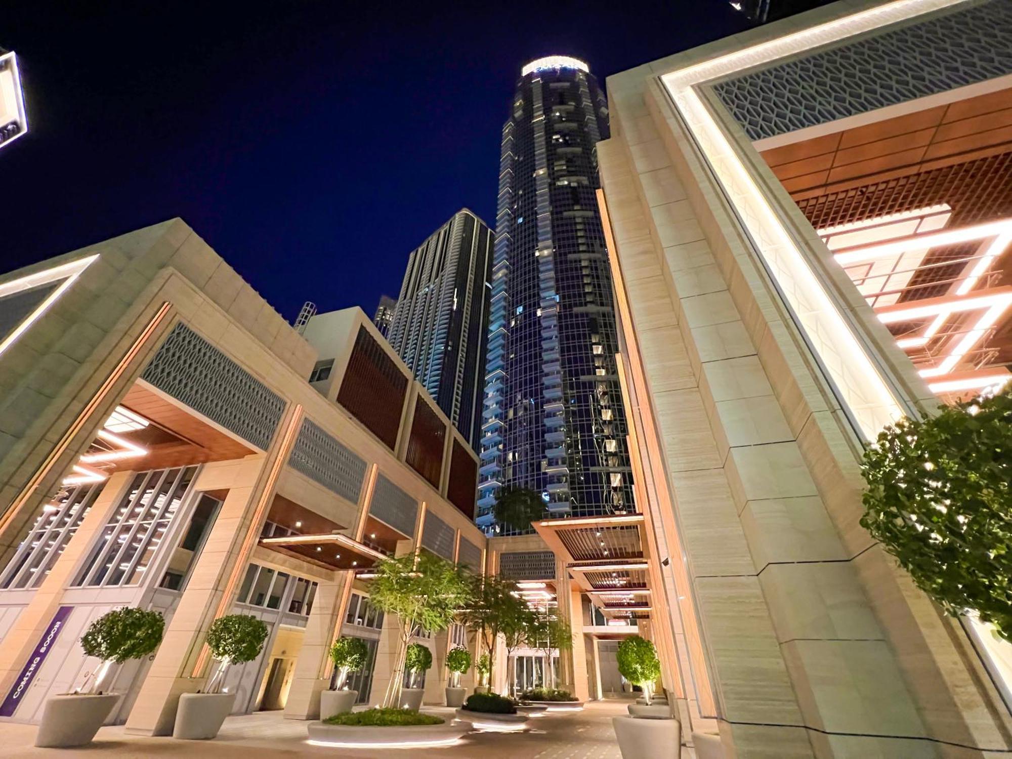 Downtown Luxury - Stunning Burj Khalifa & Sea View - 5 Minutes Walk To Dubai Mall Extérieur photo