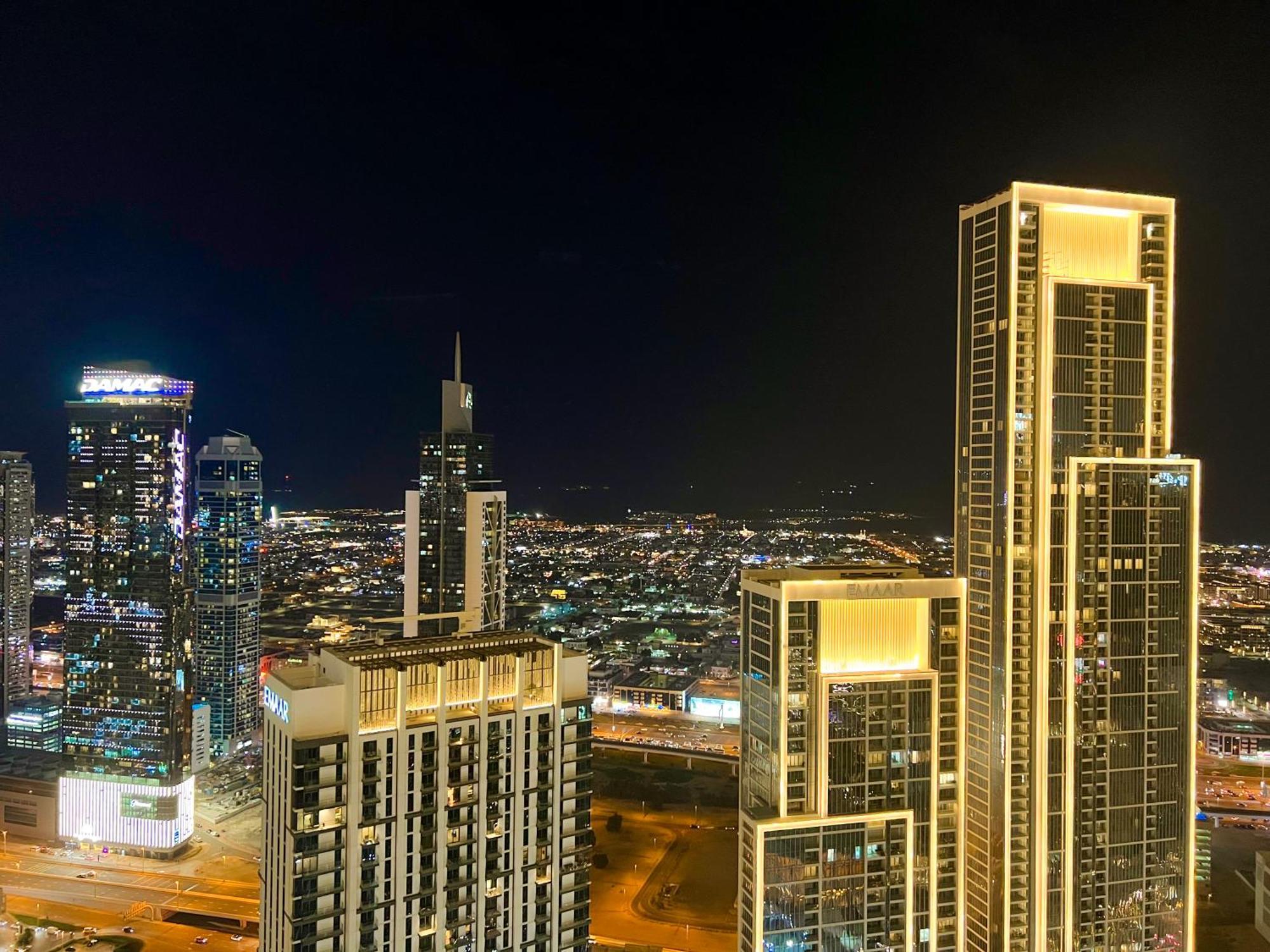 Downtown Luxury - Stunning Burj Khalifa & Sea View - 5 Minutes Walk To Dubai Mall Extérieur photo