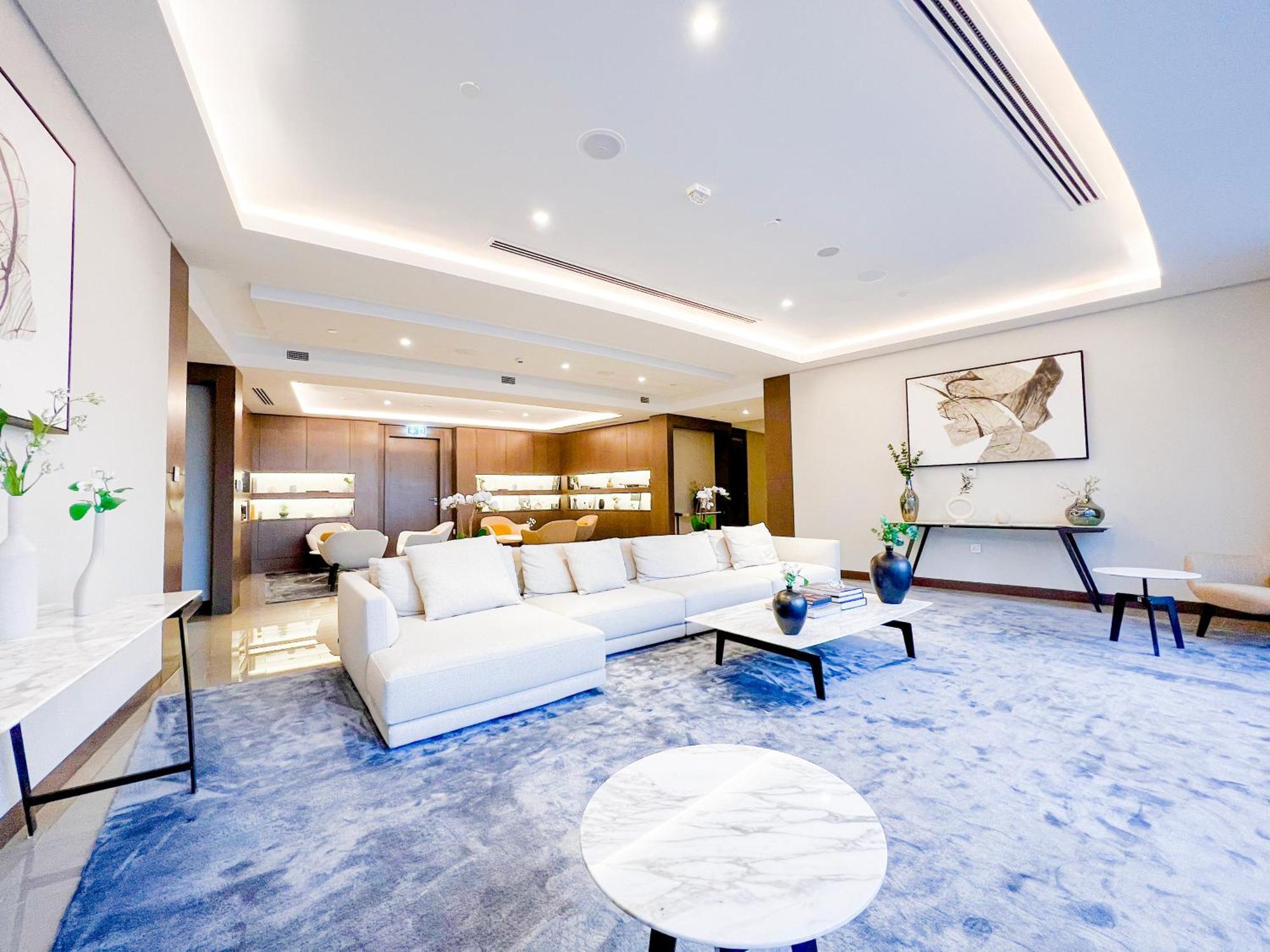 Downtown Luxury - Stunning Burj Khalifa & Sea View - 5 Minutes Walk To Dubai Mall Extérieur photo