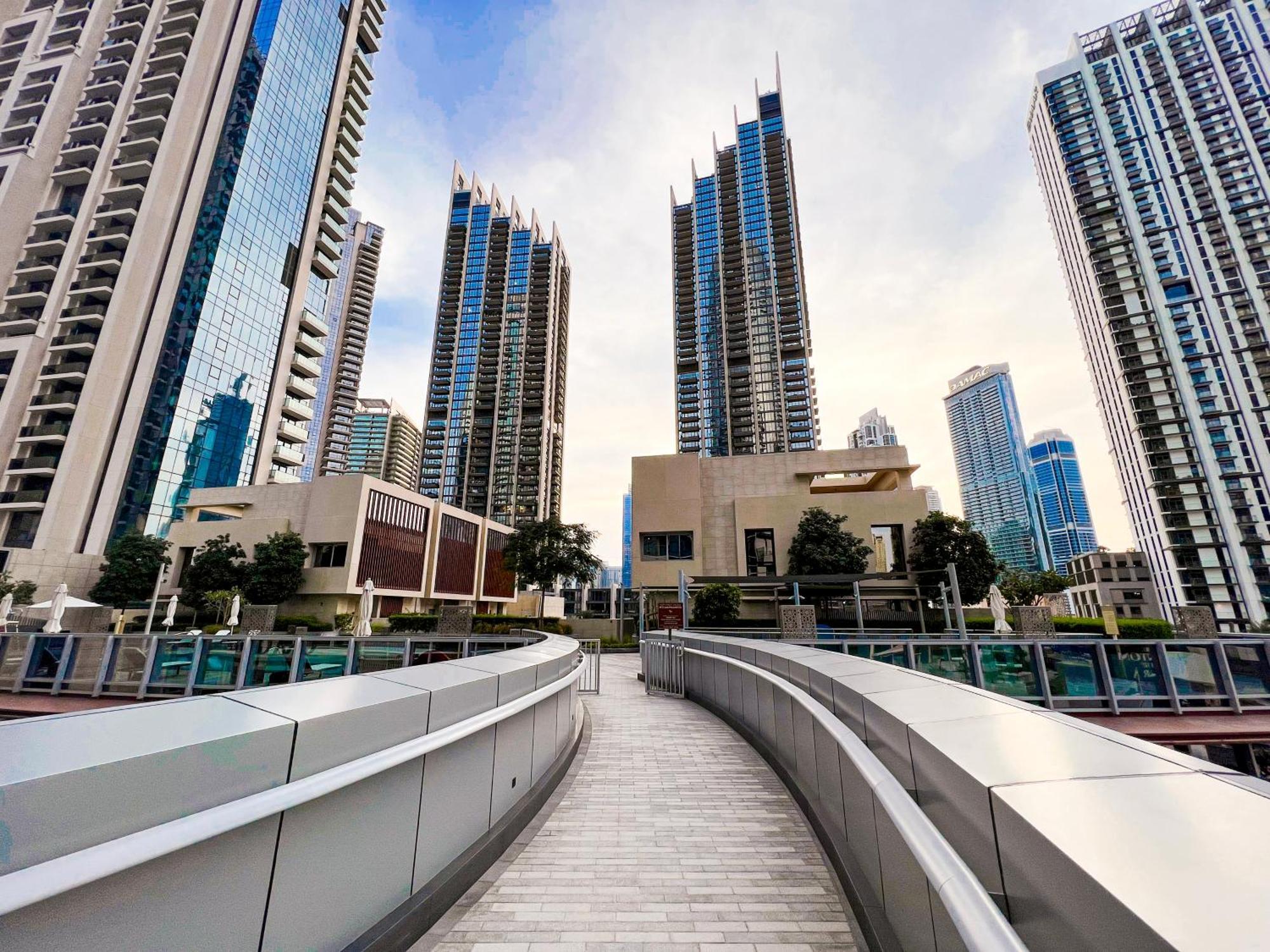 Downtown Luxury - Stunning Burj Khalifa & Sea View - 5 Minutes Walk To Dubai Mall Extérieur photo