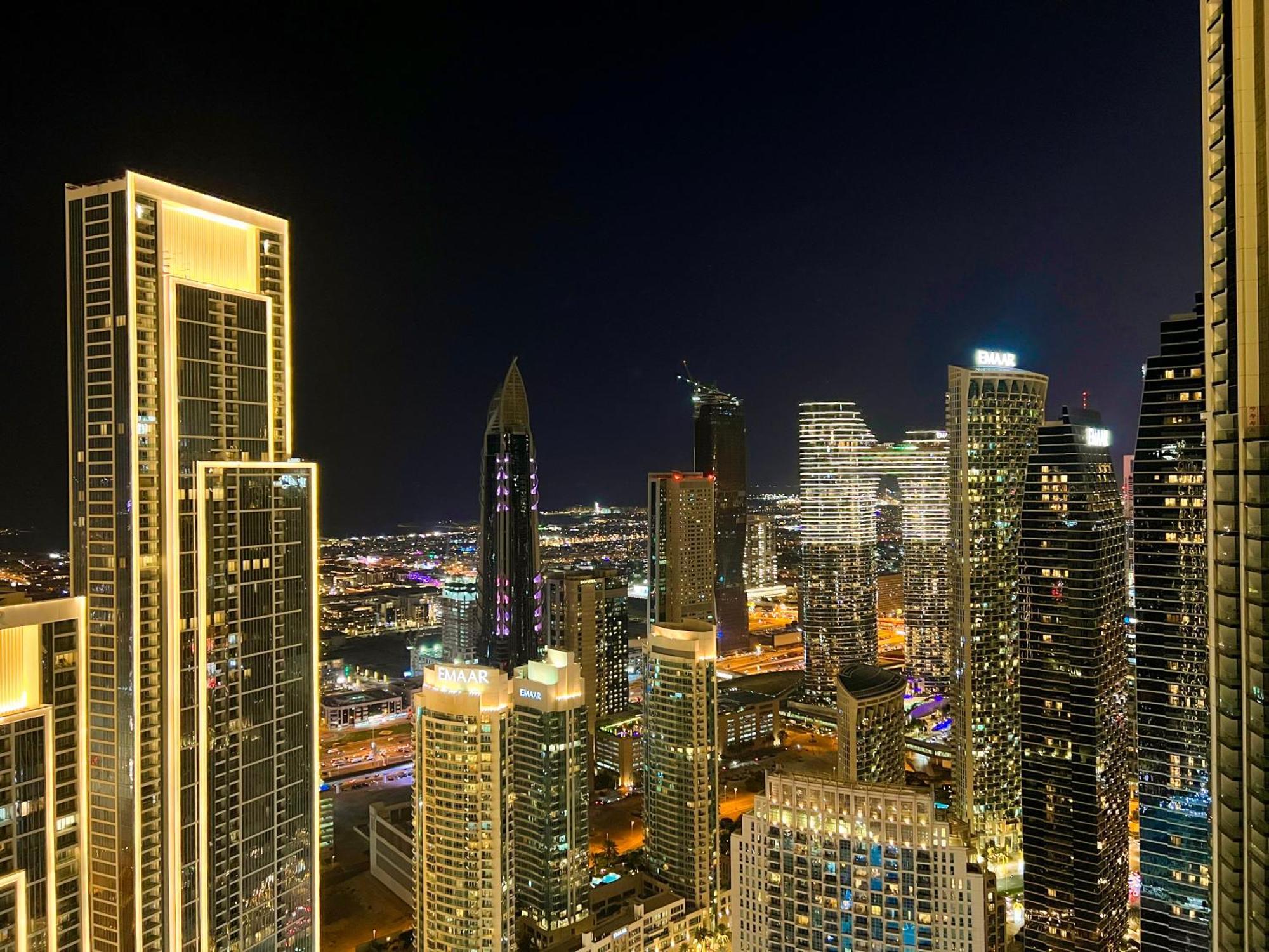 Downtown Luxury - Stunning Burj Khalifa & Sea View - 5 Minutes Walk To Dubai Mall Extérieur photo