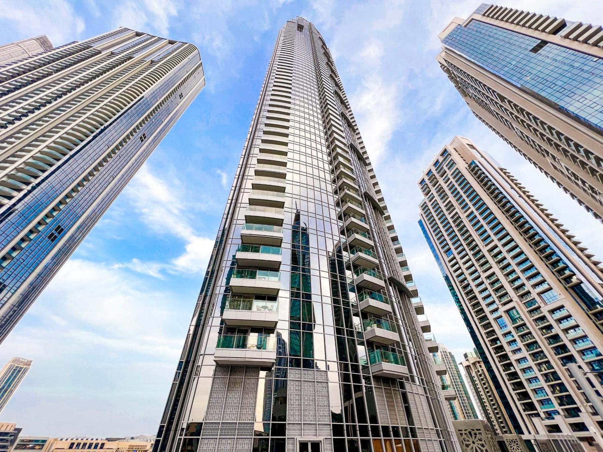 Downtown Luxury - Stunning Burj Khalifa & Sea View - 5 Minutes Walk To Dubai Mall Extérieur photo